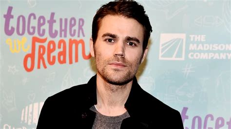 Astro de The Vampire Diaries ficaria pelado em série por uma。